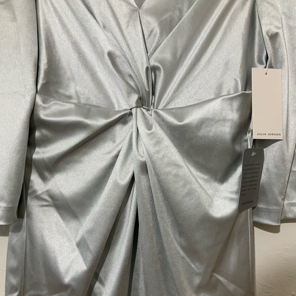 Julia Jordan Women’s Elegant Knotted Velour Sheath Silver Dress Sz 12/ Large - Picture 4 of 11